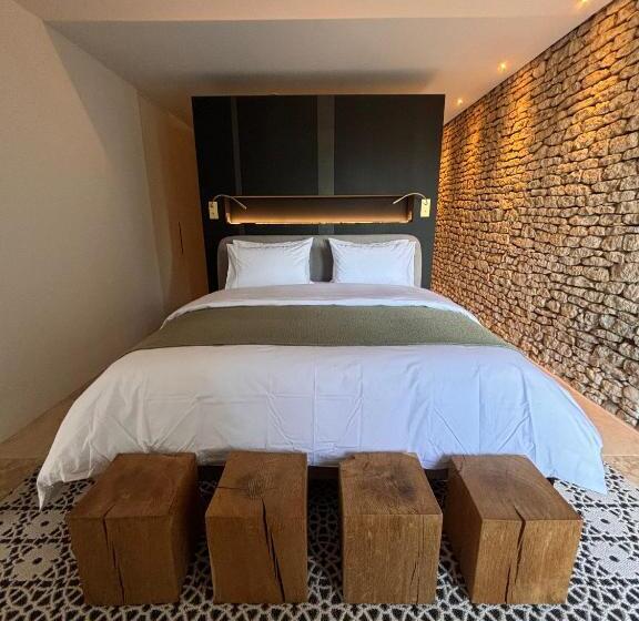 تختخواب و صبحانه La Suite Gordes