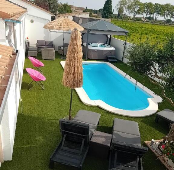 تختخواب و صبحانه Les Plaisirs De Camargues