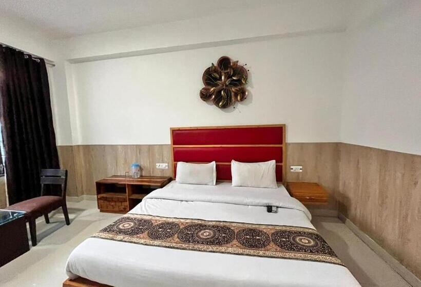 Отель Brijesh Guest House