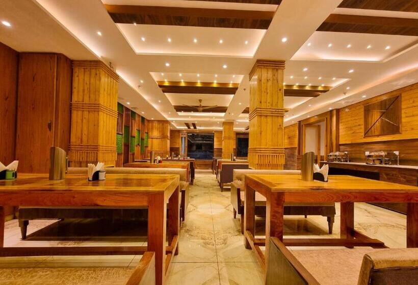 فندق Mist Inn Dalhousie !! Top Rated & Most Awarded Property In Dalhousie