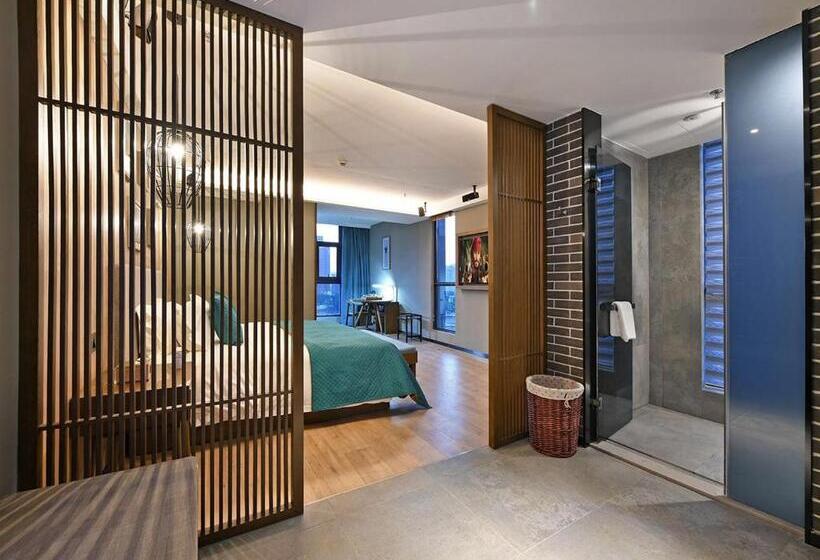 Mehood Lestie Hotel   Xi An Jiaotong University Xijing Hospital Changle Park Metro Station