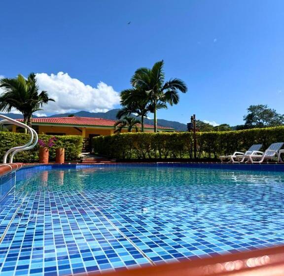 פנסיון El Ensueño Ecohostal & Glamping