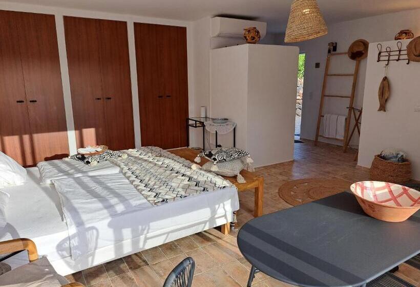 Пансион Deluxe Room Santa Barbara De Nexe