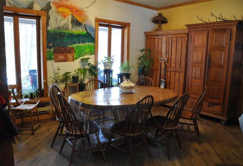 هاستل Auberge Jeunesse De Tadoussac