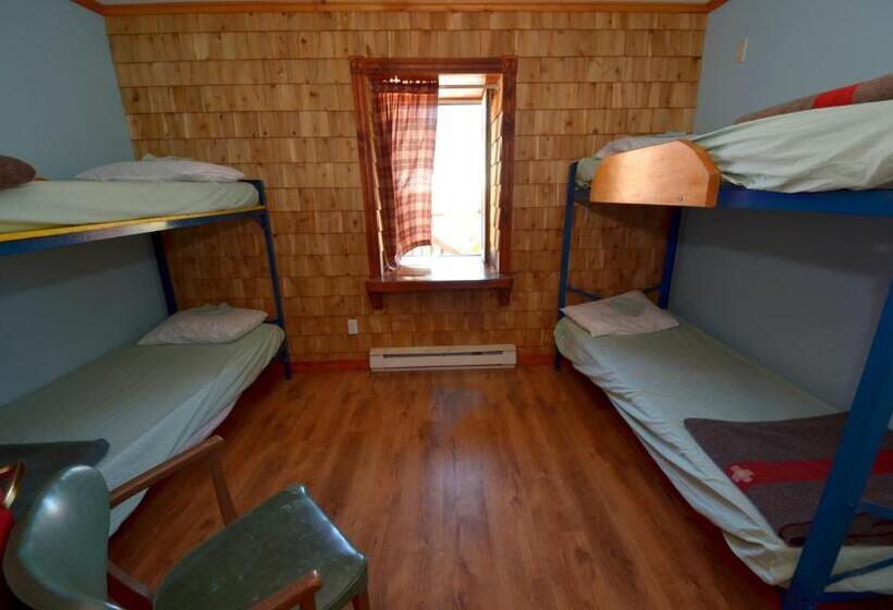 هاستل Auberge Jeunesse De Tadoussac