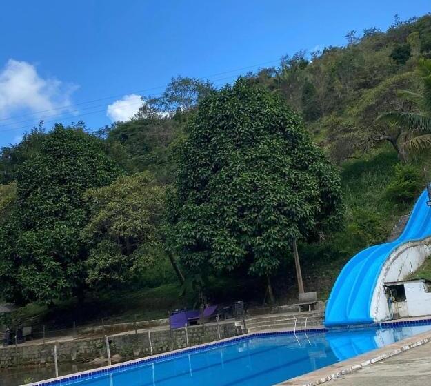 ホテル Eco Flat 321 Condomínio Pedra Do Rodeadouro