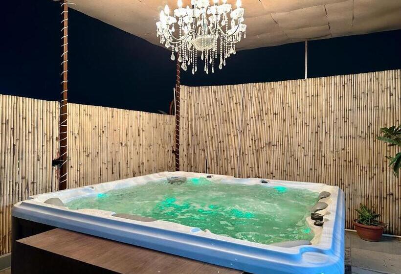 فندق Room With Kitchen On Main Road At 10k