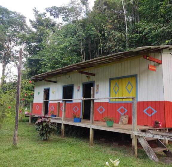 پانسیون Bahía Paisa