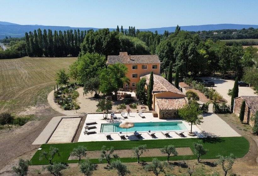 פנסיון Bastide Des 7 Sœurs