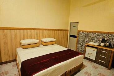پانسیون Coquillage Inn