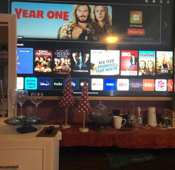 هاستل Cozy Moses