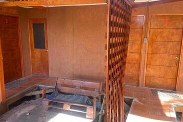 هاستل Estancia Luza