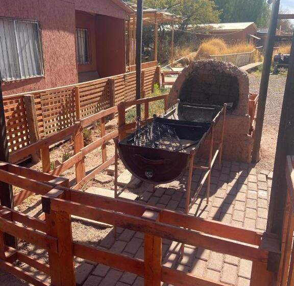 هاستل Estancia Luza