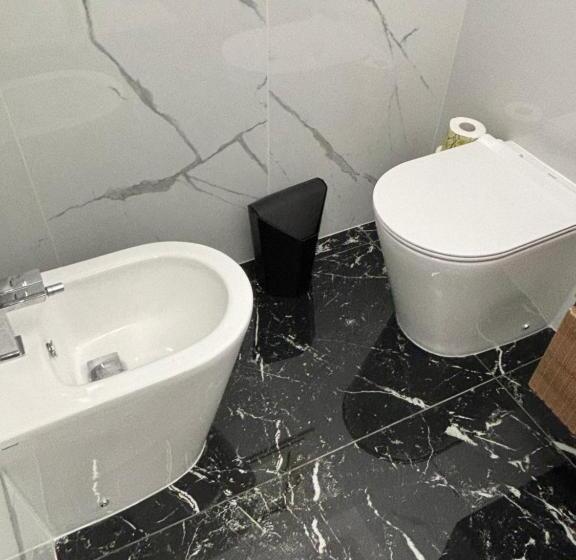 تختخواب و صبحانه Therma Luxury House