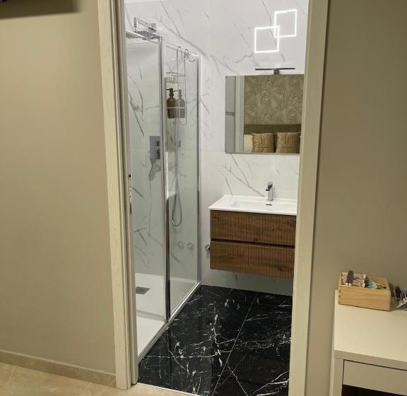 تختخواب و صبحانه Therma Luxury House
