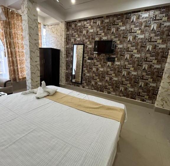 هتل Faarmsi Inn