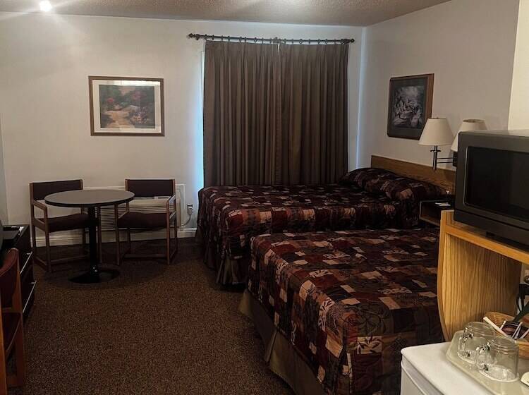 هتل Green Gables Inn