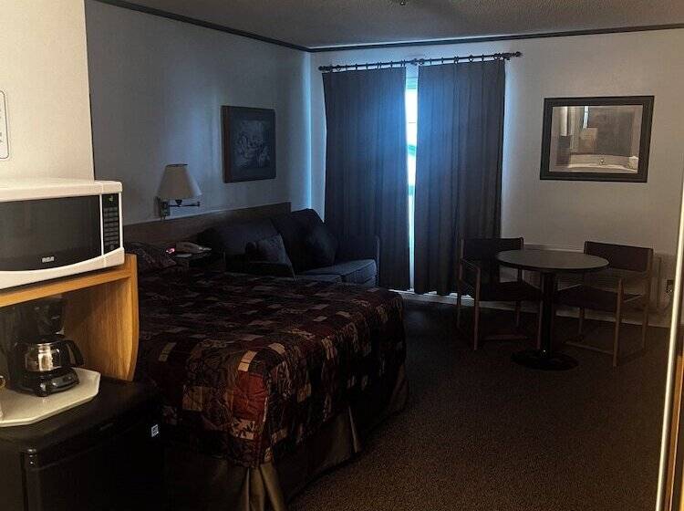 هتل Green Gables Inn