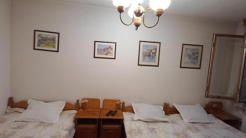 پانسیون Dumanova House