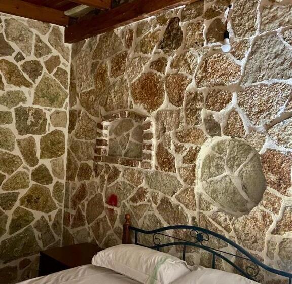 פנסיון Jardin Miraculeux
