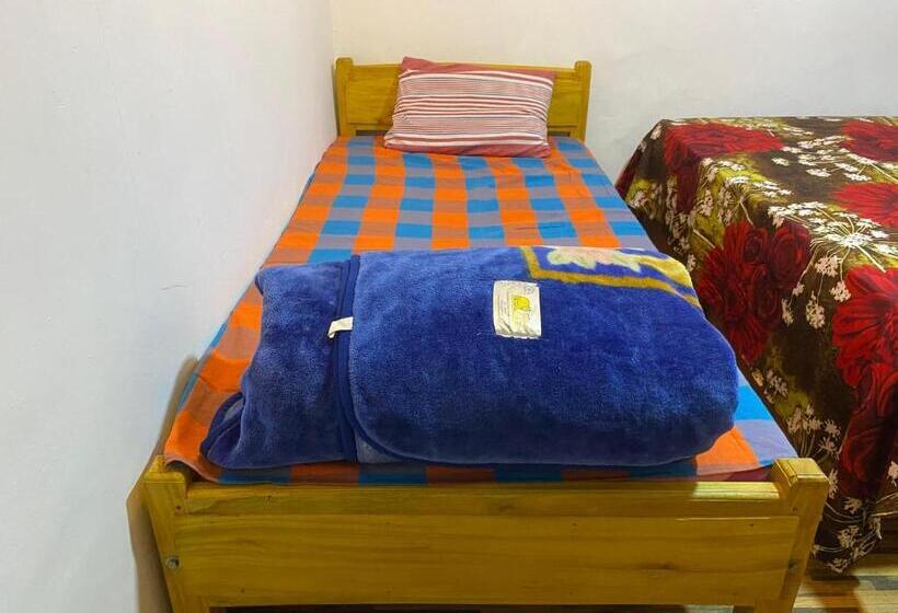 پانسیون Queen S Mahal Rooms