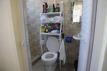 تختخواب و صبحانه Pearl Central Modern Sweet Homestay