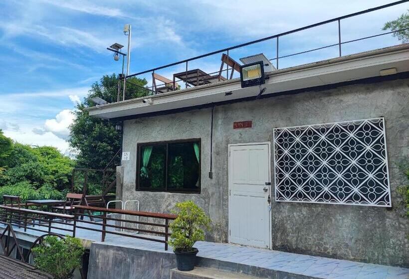 فندق Baan Apa Erawan Resort