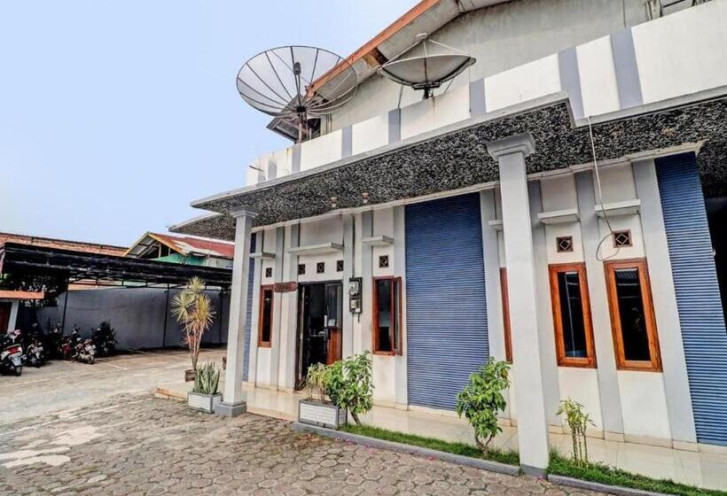 Отель Ciwangi Purwakarta