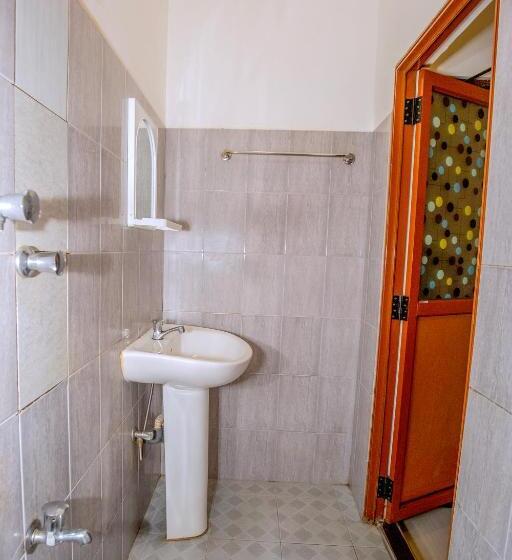 هتل Ez Stay Guesthouse