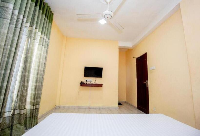 هتل Ez Stay Guesthouse
