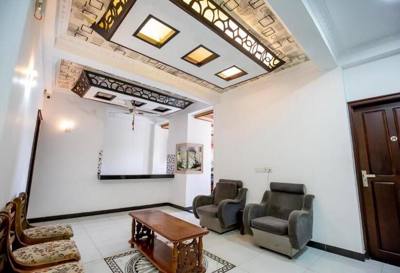 هتل Ez Stay Guesthouse