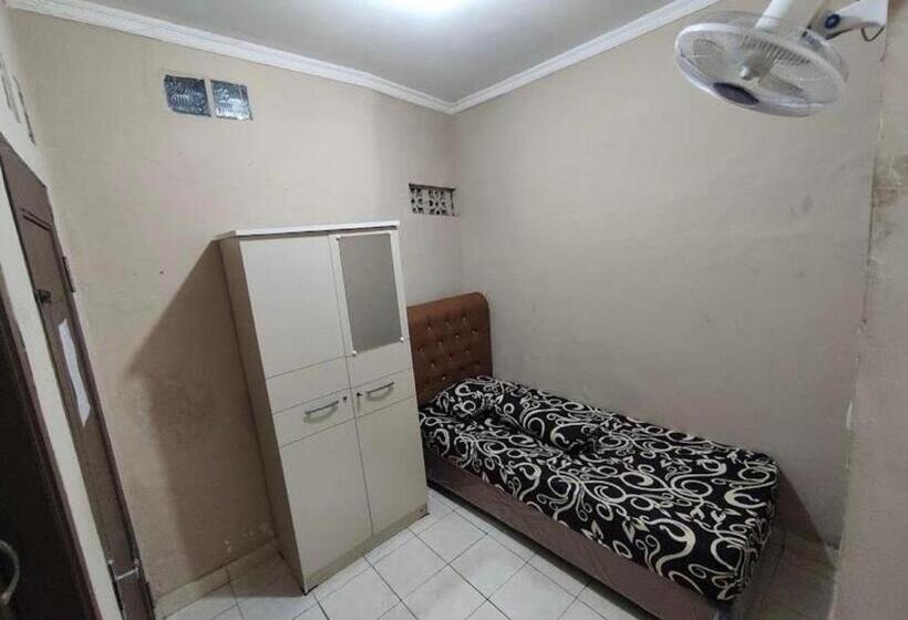 هتل Spot On 94146 Rama Residence Syariah