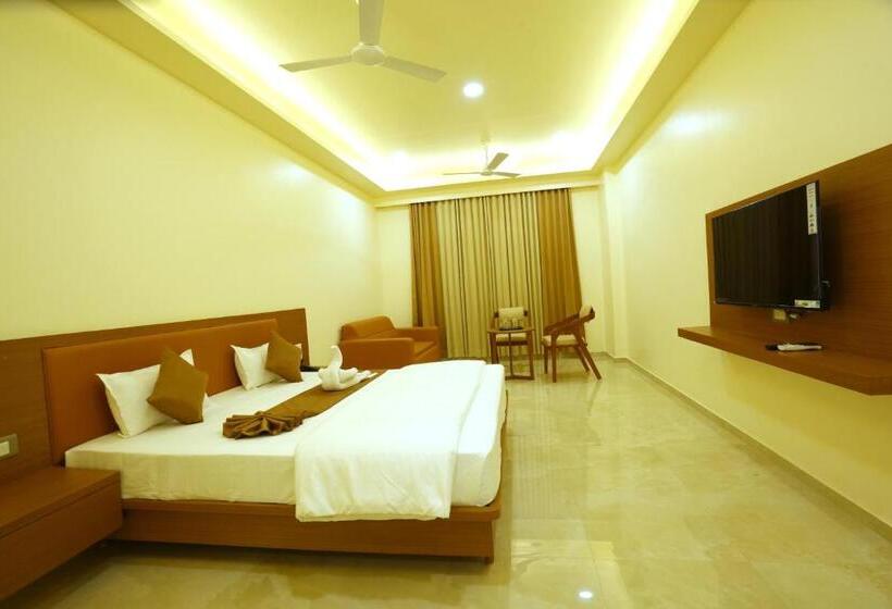 هتل The Canyon Inn