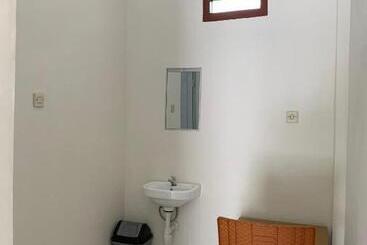 پانسیون Bertus Guesthouse