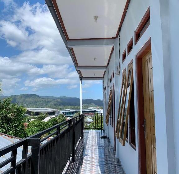 پانسیون Bertus Guesthouse