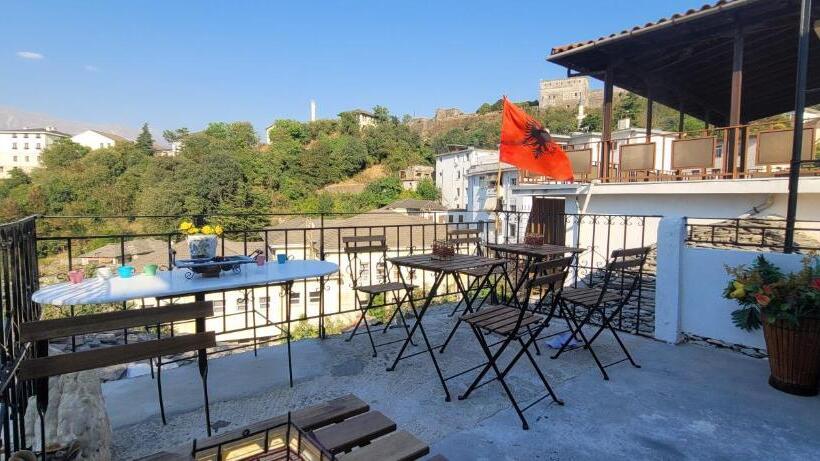بنسيون Guest House Emily