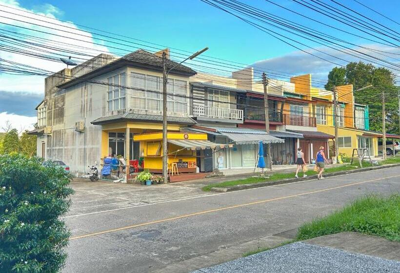پانسیون Jk Studio, Koh Yao Noi
