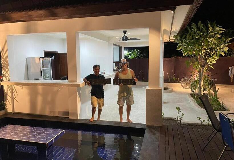 تختخواب و صبحانه Relax Villas Gili Air