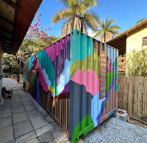 Cipó Container Hostel   Quartos Em Cápsulas E Alojamento Feminino