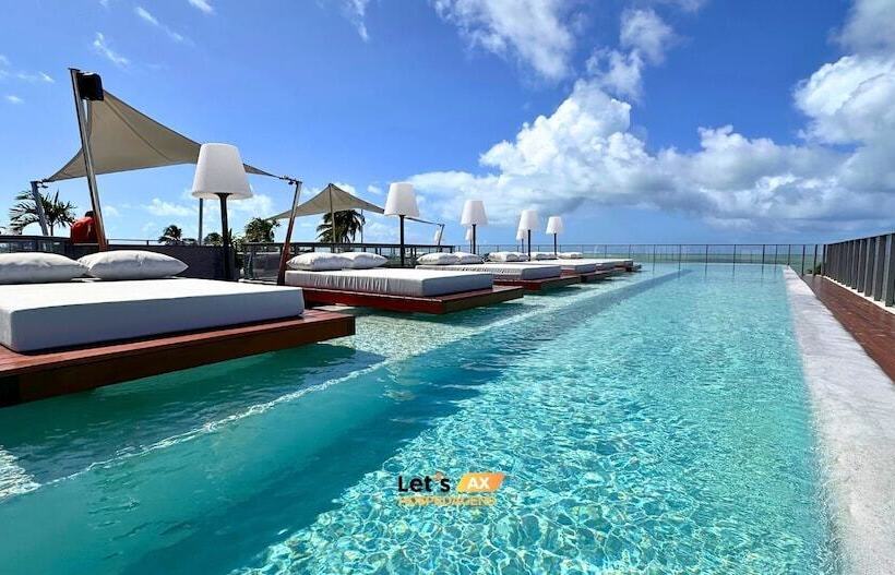 בית מלון כפרי Ax Setai Yacht