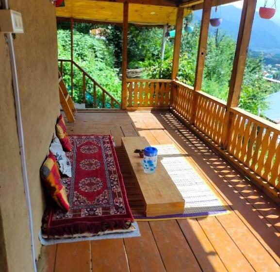 酒店 Muse Meadow Huts & Homestay