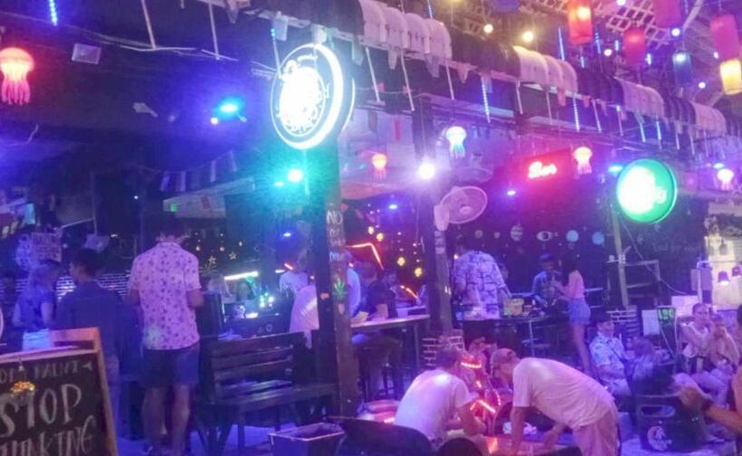 Moonland Bar And Hostel