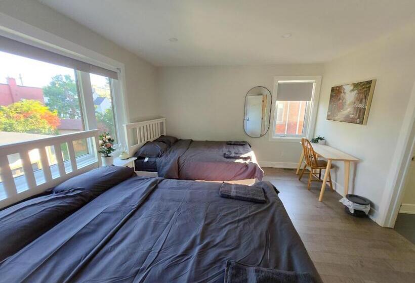 پانسیون Byward Market Luxury Guesthouse