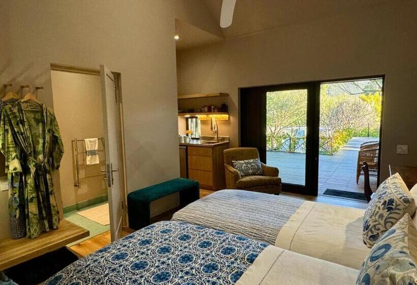 פנסיון Kamala Karoo Sanctuary