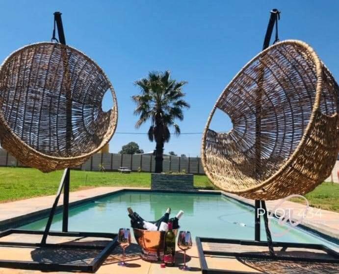 פנסיון Plot 434 Guest House