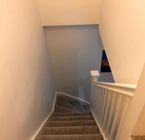 Пансион Rooms In London Next To Tube And Wimbledon