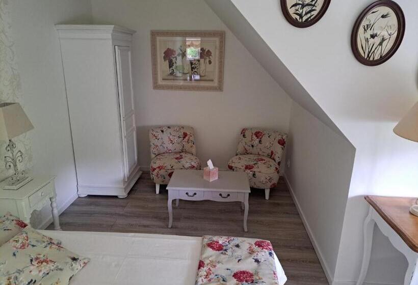 住宿加早餐  Chambre D Hotes à La Campagne Dans Un Cadre Verdoyant