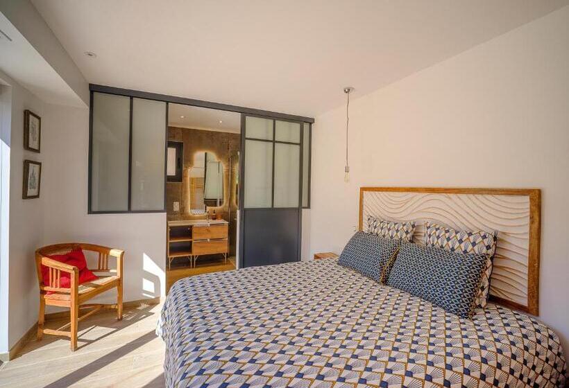 צימר Villa Poulpo