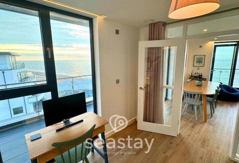 هتل Sail Penthouse   Beach & Parking