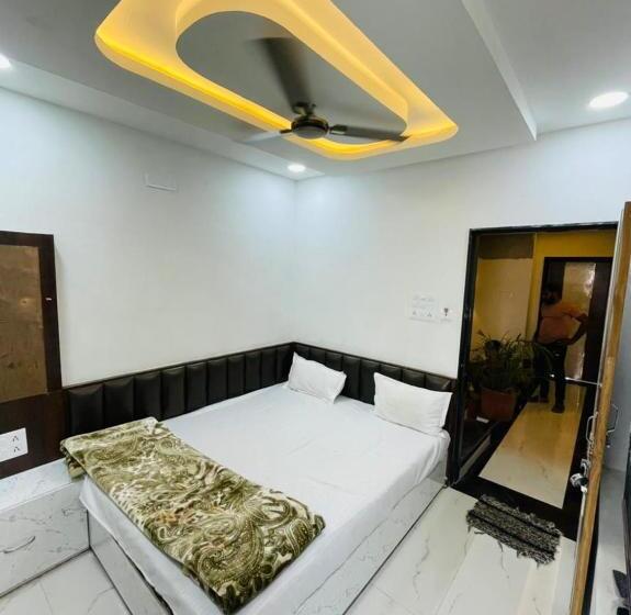 فندق Shree Shyam Sharnam